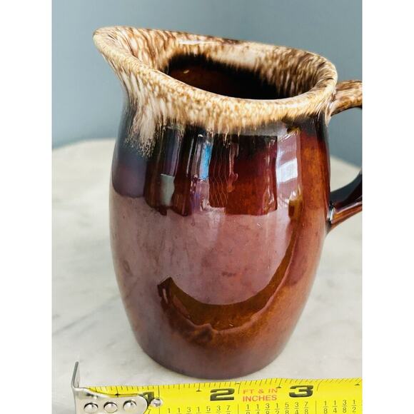 Vintage Hull Pottery Brown Drip Glazed Creamer USA Oven Proof 4.5” Tall Vase - Picture 8 of 11